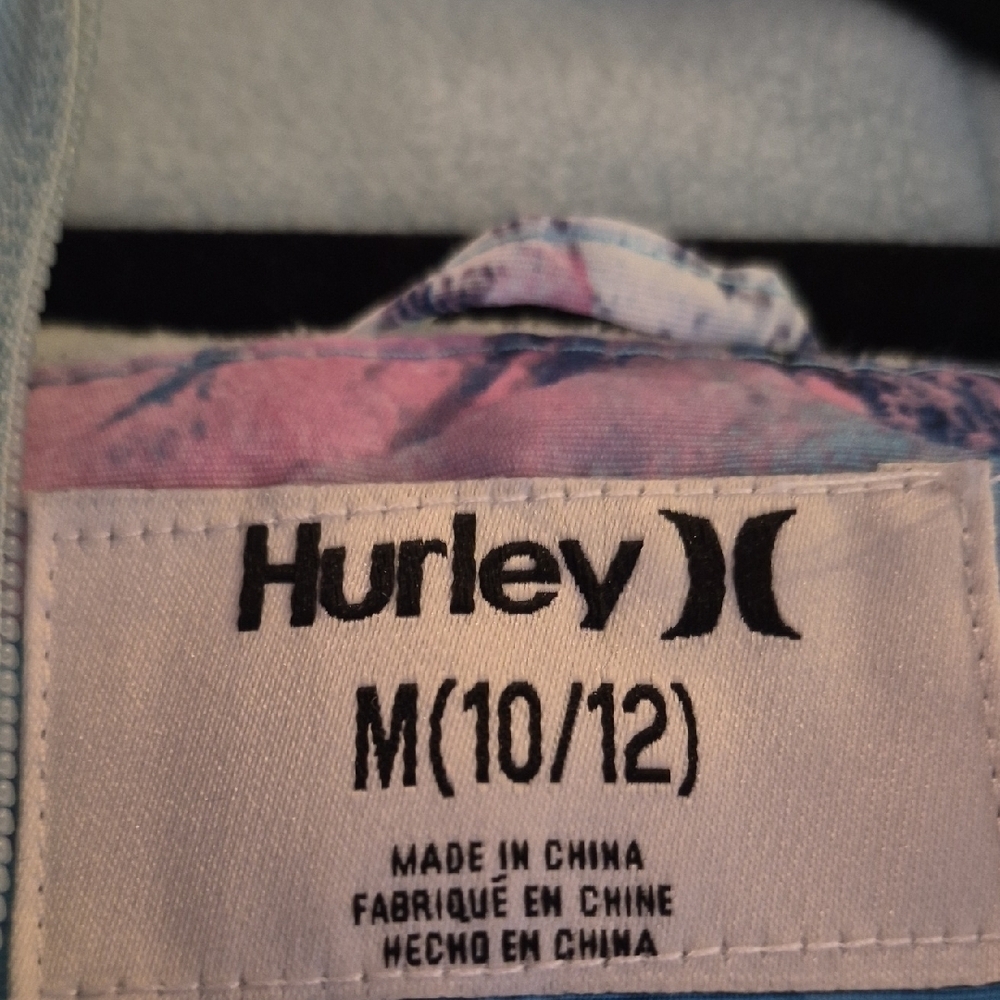 Hurley Blue and Pink Mountain Print Raincoat - Picture 11 of 14